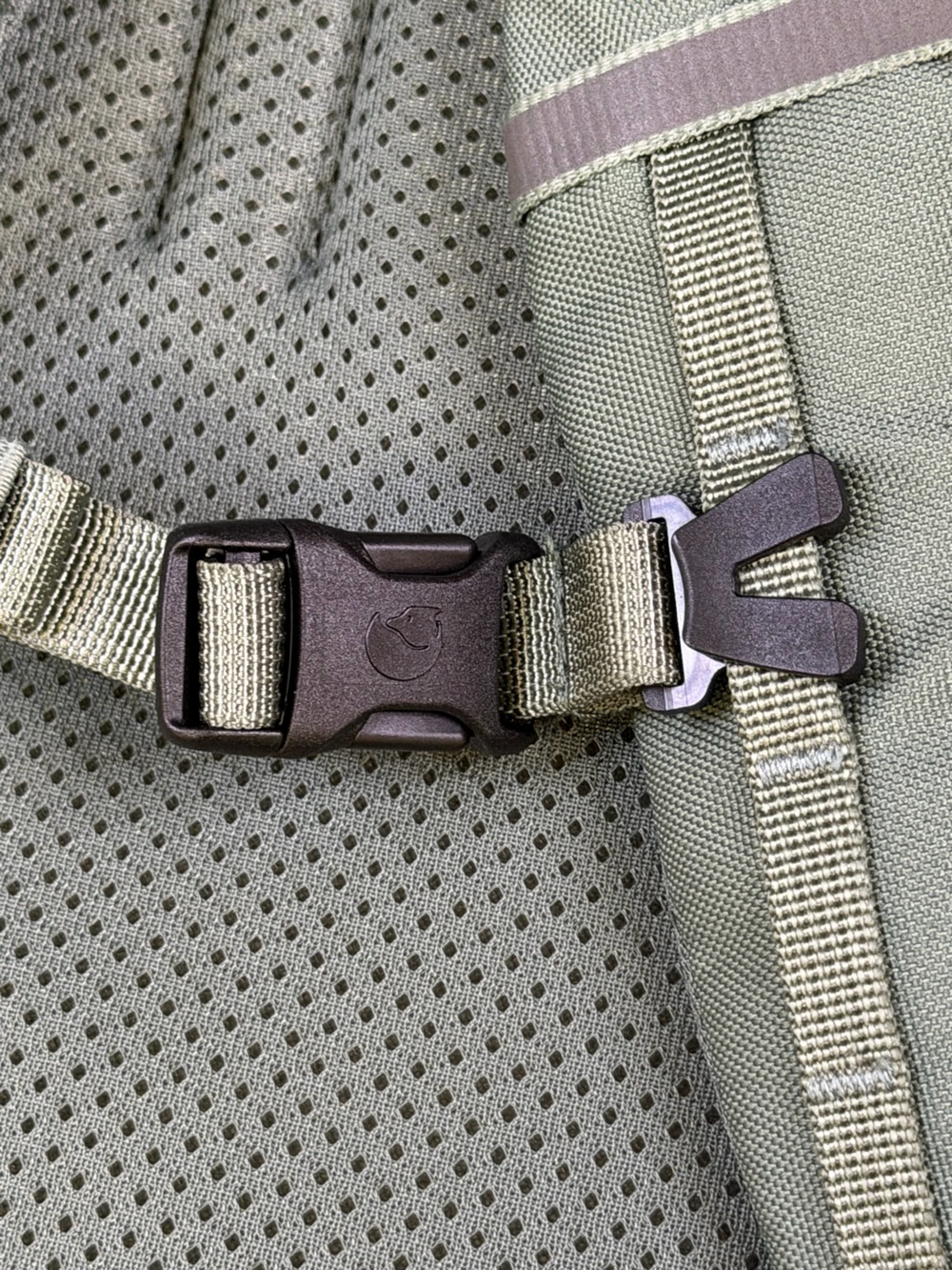 Fjallraven Skule 20 Daypack Backpack Laptop Hiking School Patina Green 23349 - Picture 6 of 7